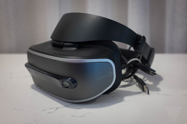 Lenovo Mixed Reality