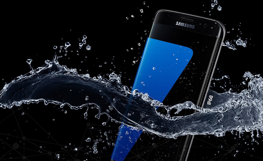 Telefony Galaxy wcale nie takie wodoodporne? Samsung usłyszał zarzuty