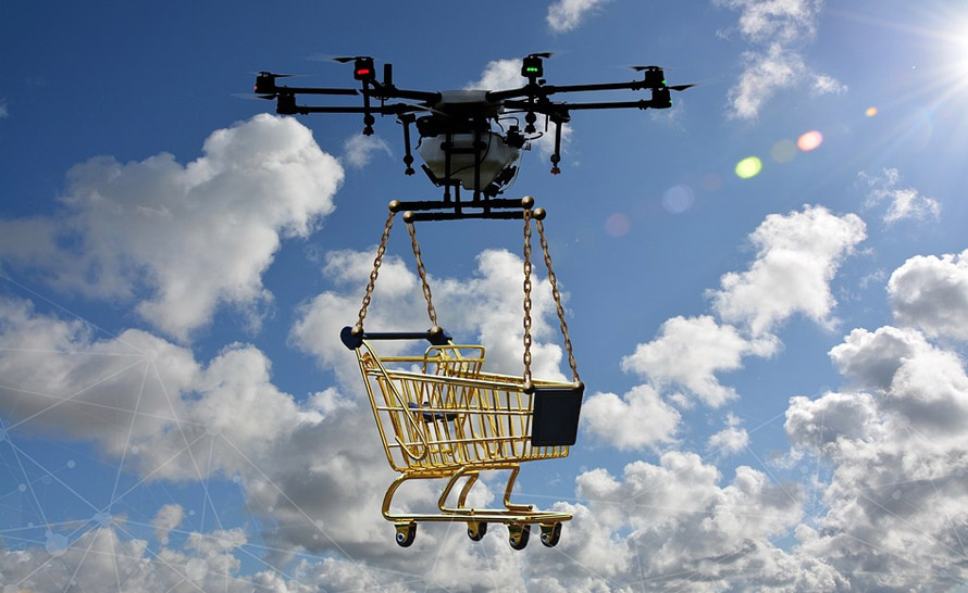 Microsoft opatentował drona doręczającego przesyłki pojazdom w trasie