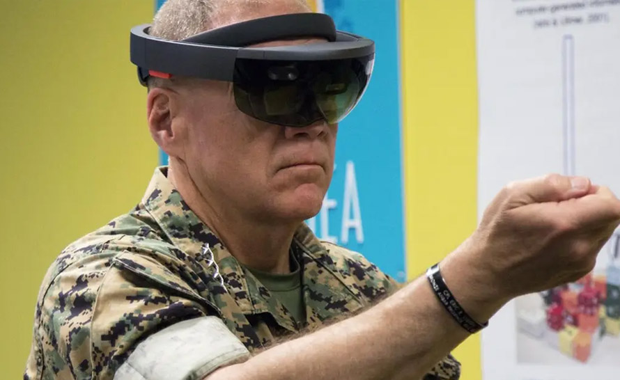 Microsoft będzie dalej pracował nad HoloLens dla US Army