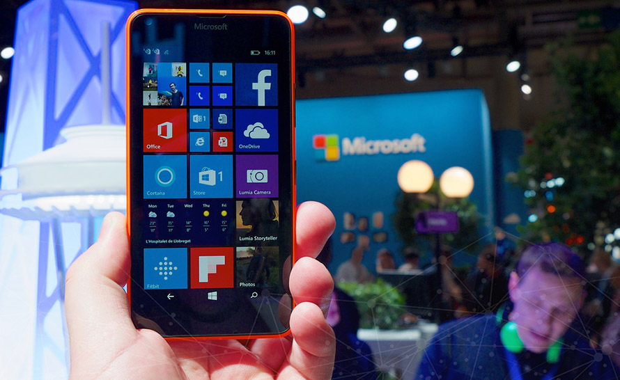 Bill Gates przyznał się do błędu z Windows Phone. Na rynku mobilnym zwycięzca zgarnia wszystko