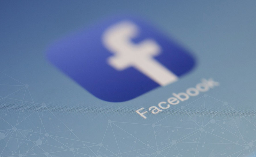 Włoski urząd ochrony danych ukarał Facebooka milionem euro grzywny